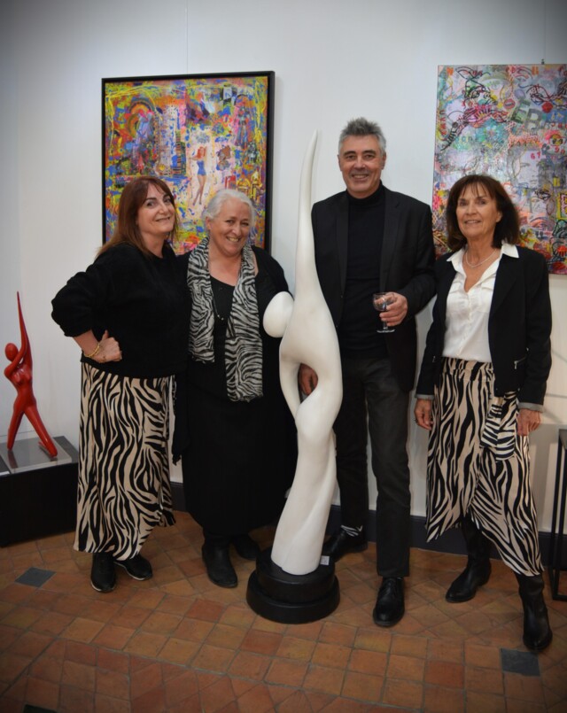 489826648_24212908288298782_7754347728587380738_n